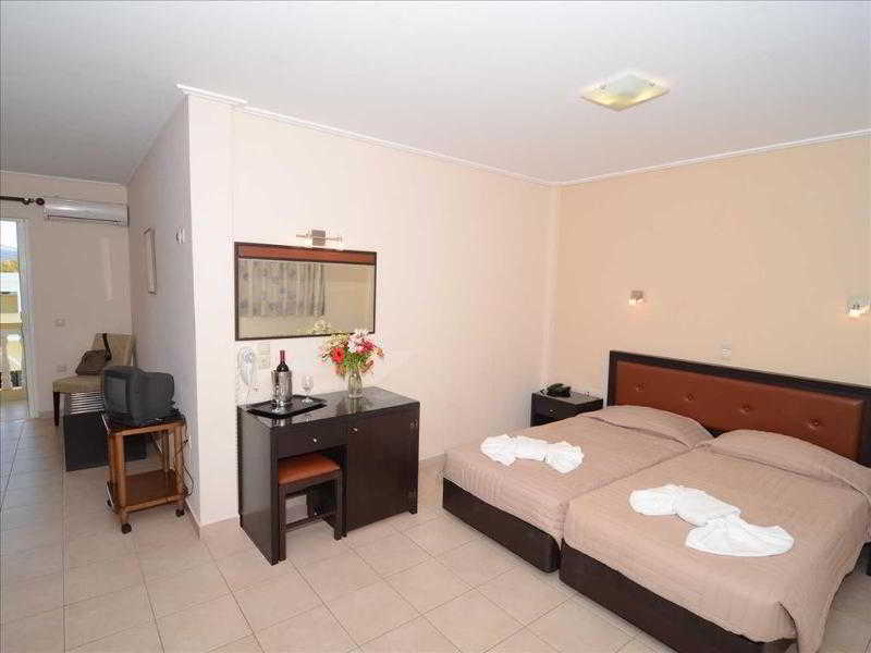 Hotel Konstantin Beach 3*